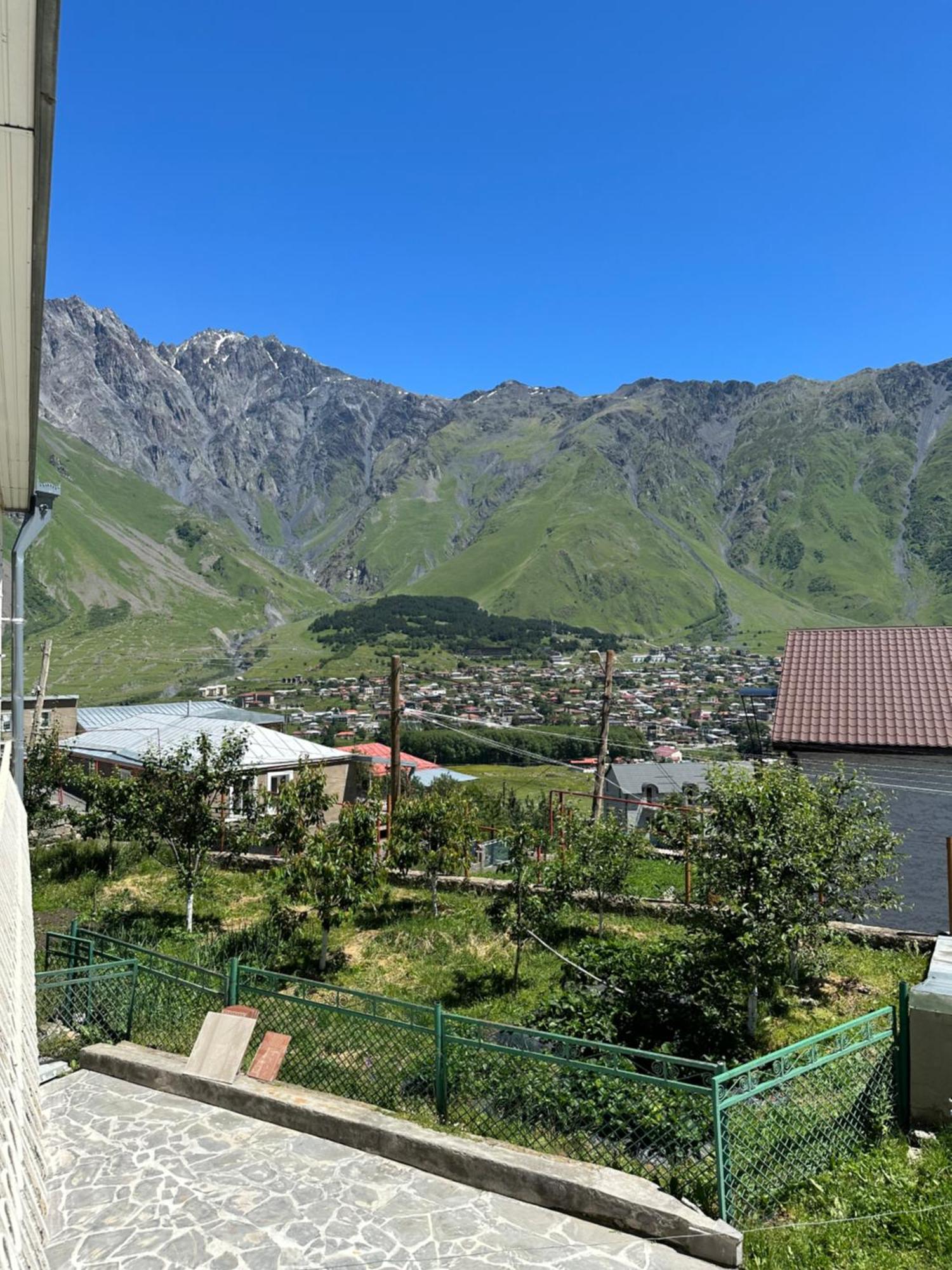 Polaris Kazbegi Stepantsminda Exterior foto